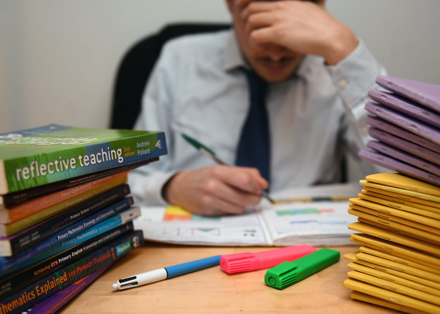 Teacher workload ‘not sustainable’ union says as strike action ballot opens