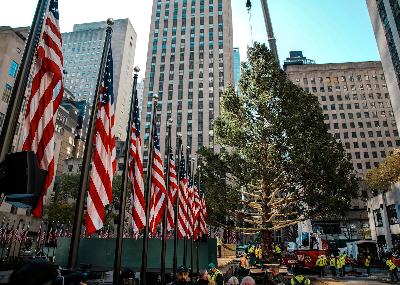Rockefeller Centre Christmas tree’s arrival kicks off holiday season in New York