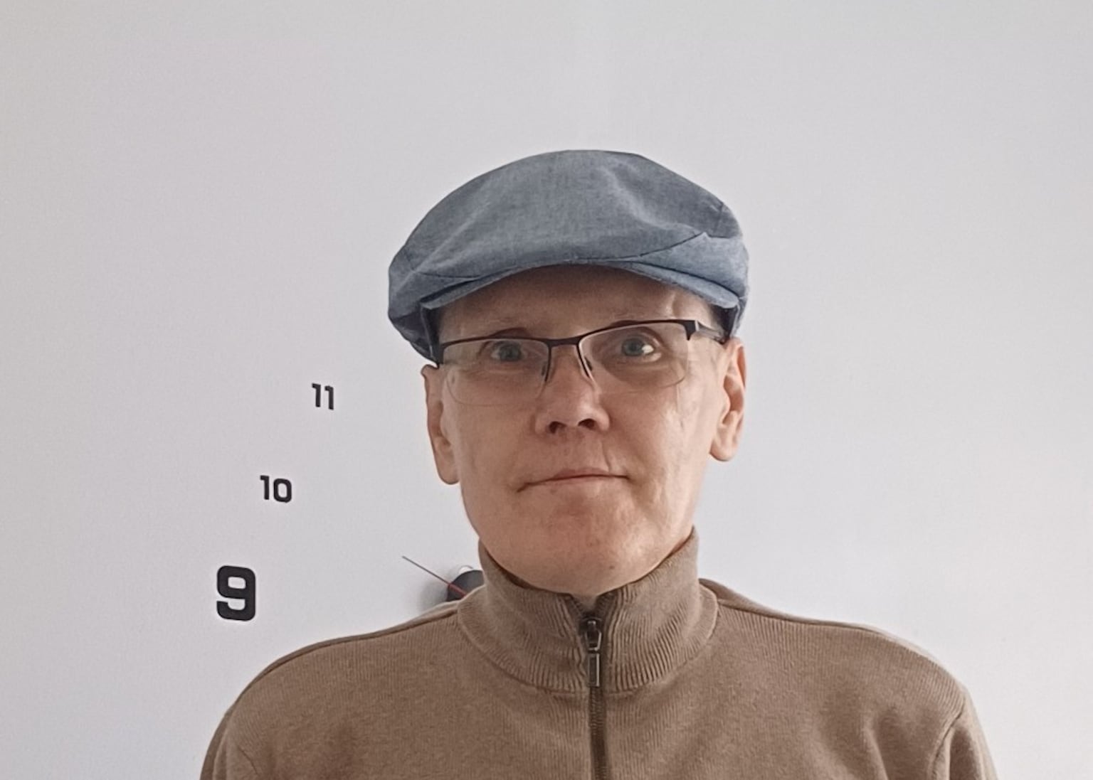 Police launch murder investigation after man’s body found in field