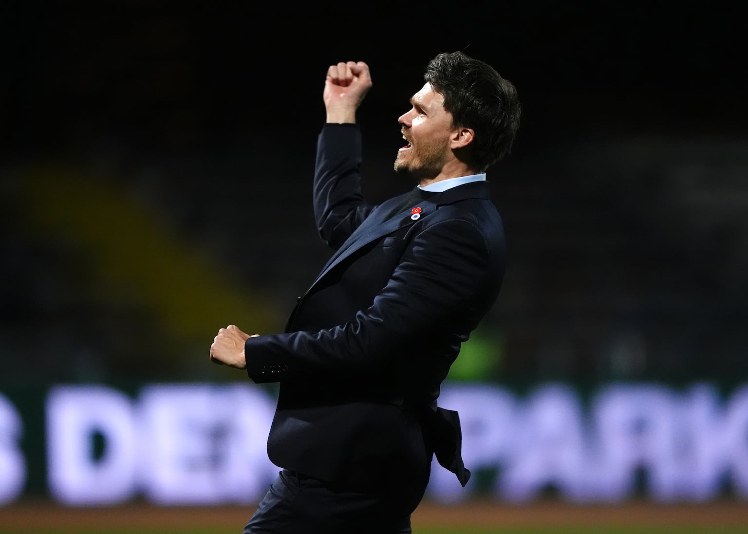 Danny Rohl delighted to strengthen his bond with Rangers support