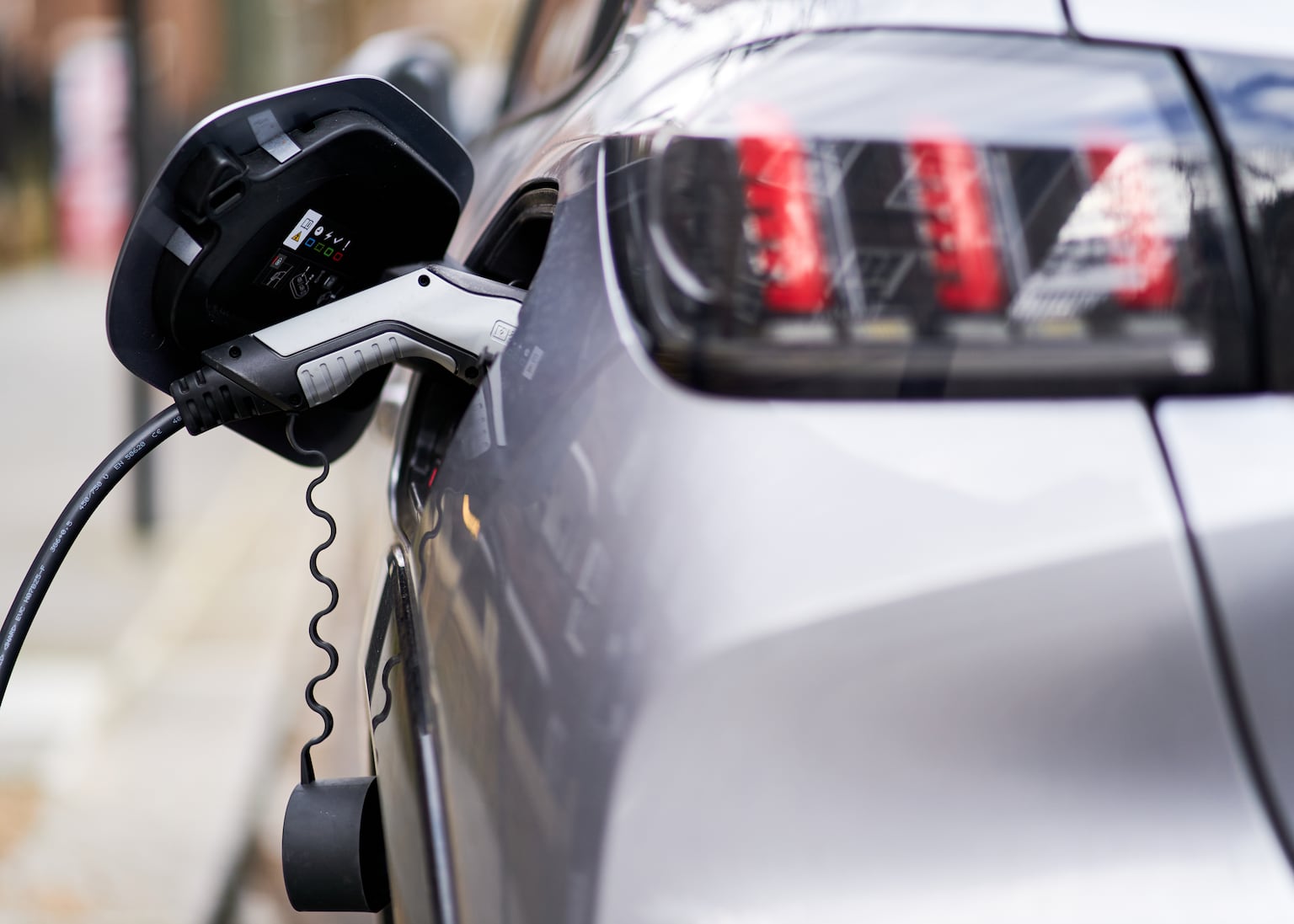 Government says ‘fairer’ motoring tax system is needed amid pay-per-mile report