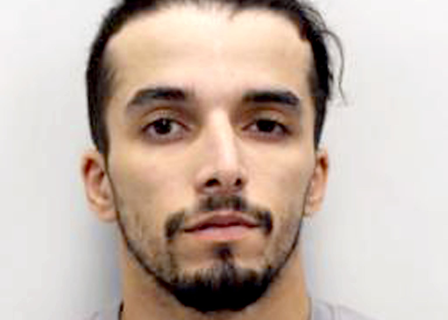 Manhunt ongoing for mistakenly released prisoner Brahim Kaddour-Cherif