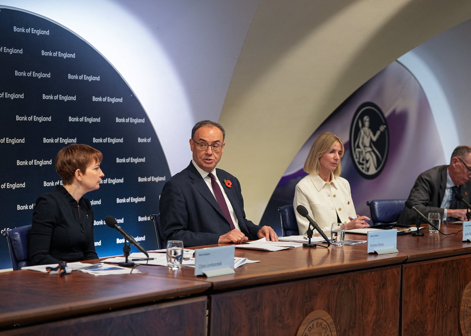 Interest rates: Why did the Bank stick to 4% and what does it mean?