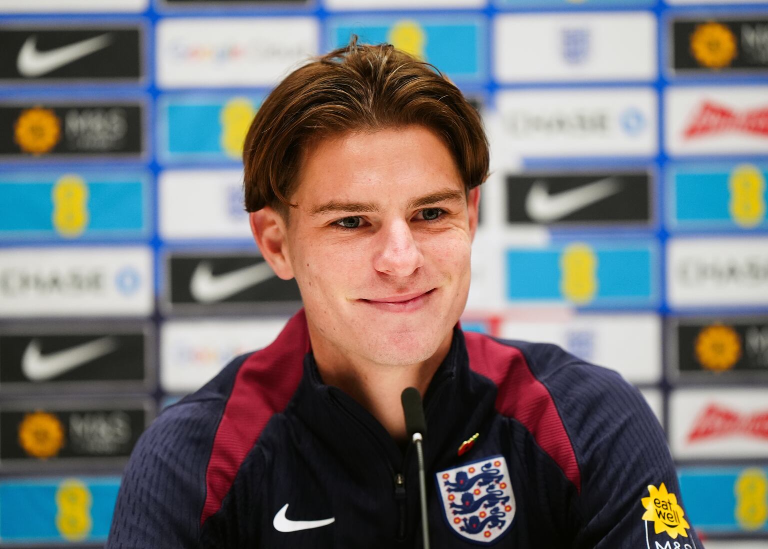 England’s Alex Scott happy to lean on stepsister Maya Le Tissier for advice