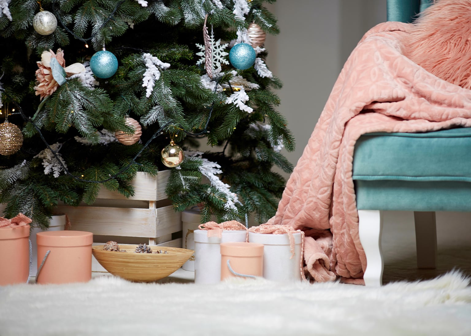 10 stylish gift suggestions for interior enthusiasts