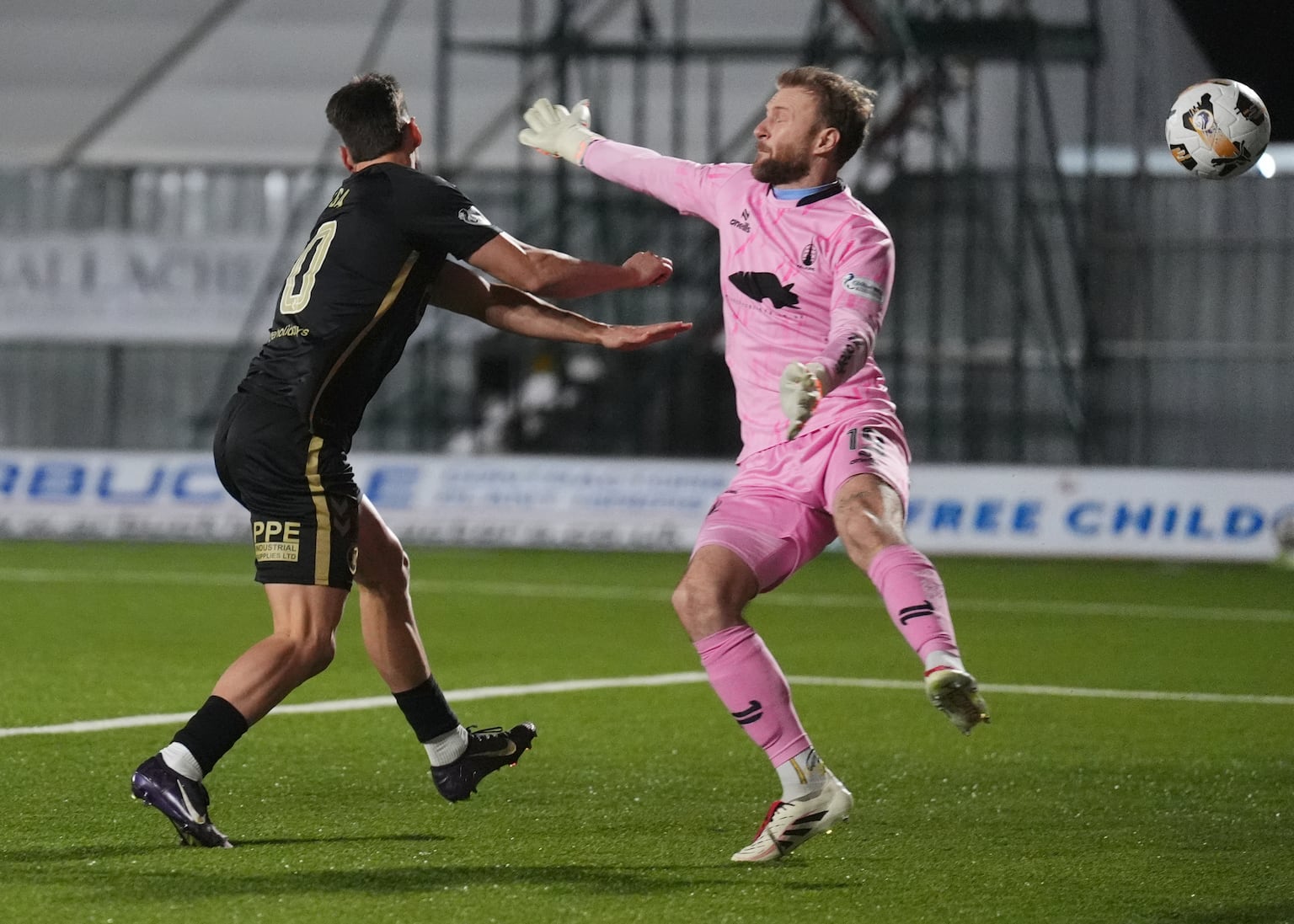 Hearts sweep aside Falkirk to move six points clear