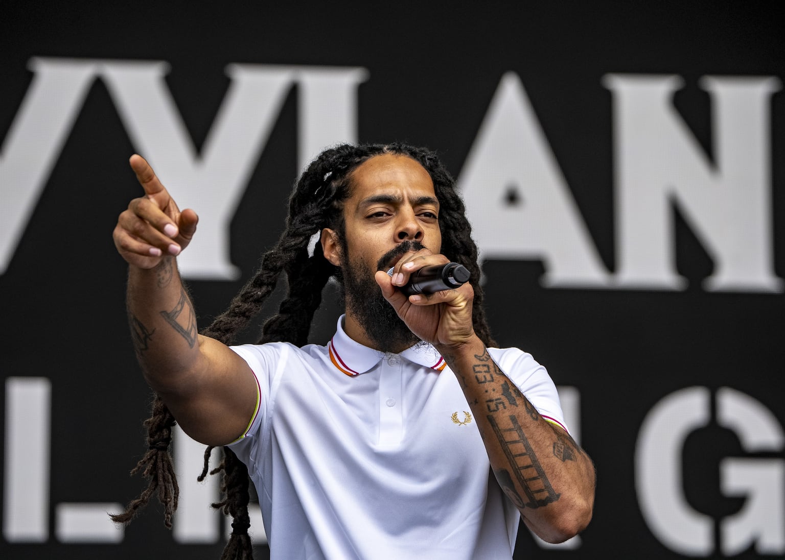 Five arrests made outside Bob Vylan gig as protests take place