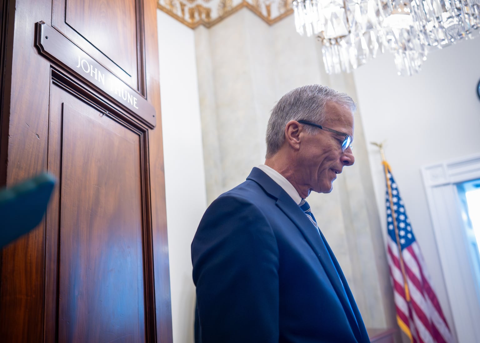 US Senate takes first step towards ending the government shutdown