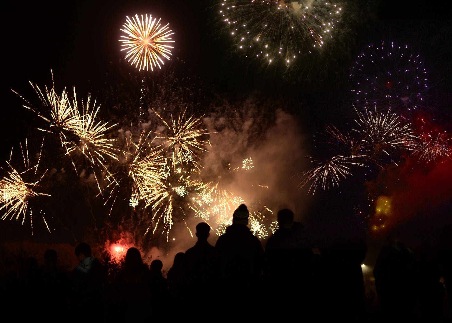 Councillors call for cancelled Halloween fireworks to be set off at Christmas switch-on