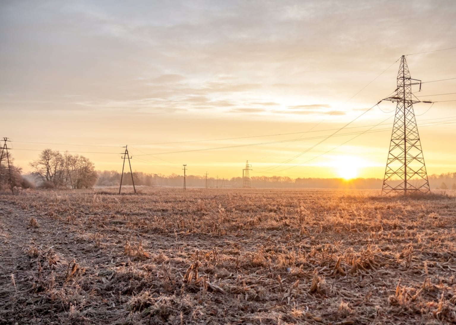 Risk of mass power outages this winter ‘remain low’ says SONI
