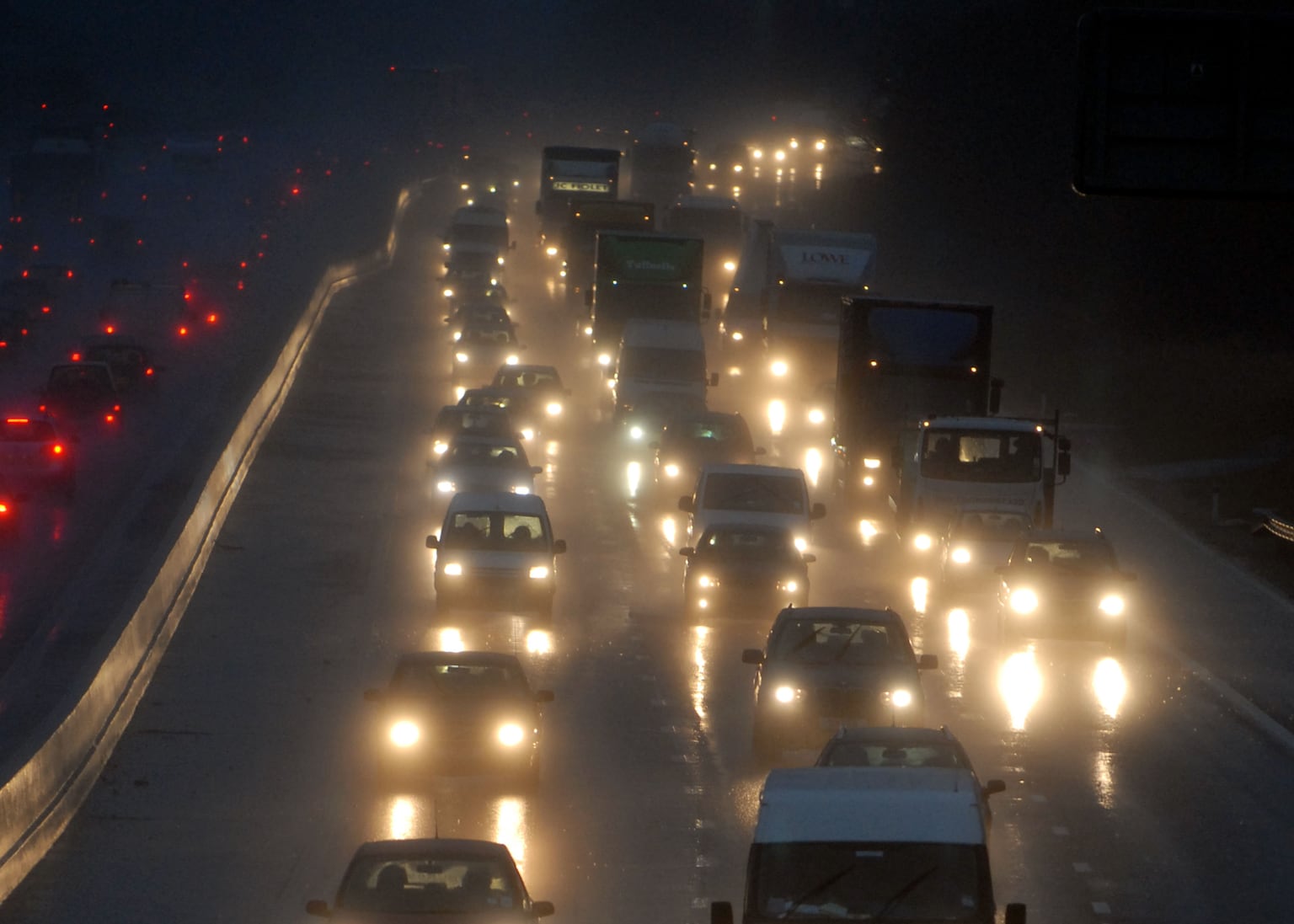 The Rise of AI-Powered Personal Assistants: How They Manage