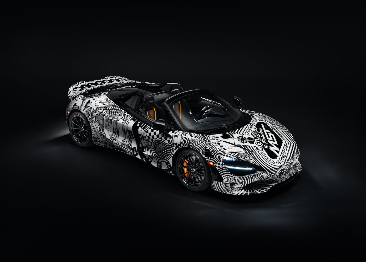 McLaren shows off full personalisation options with 750S ‘Project Viva’