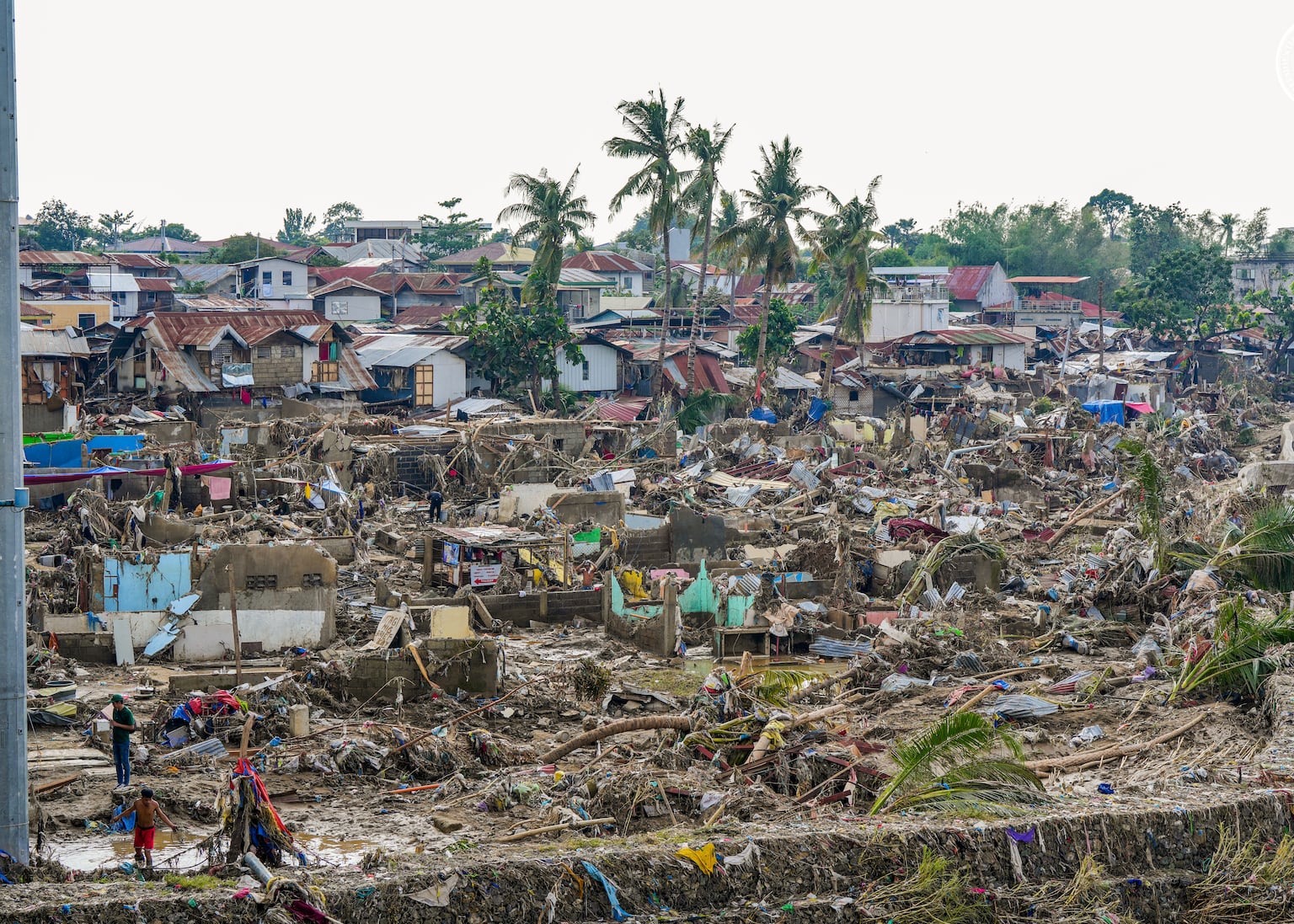 Almost one million evacuate as Super Typhoon Fung-wong threatens Philippines