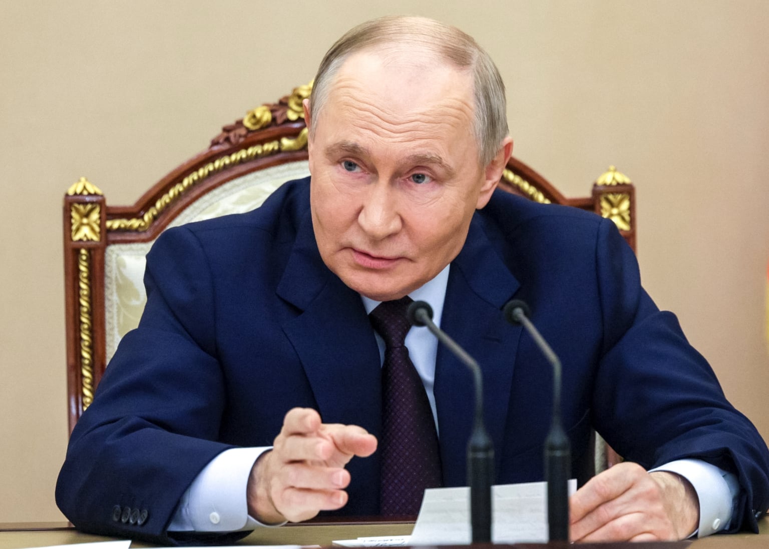 Putin tells officials to submit plans for possibly resuming nuclear tests