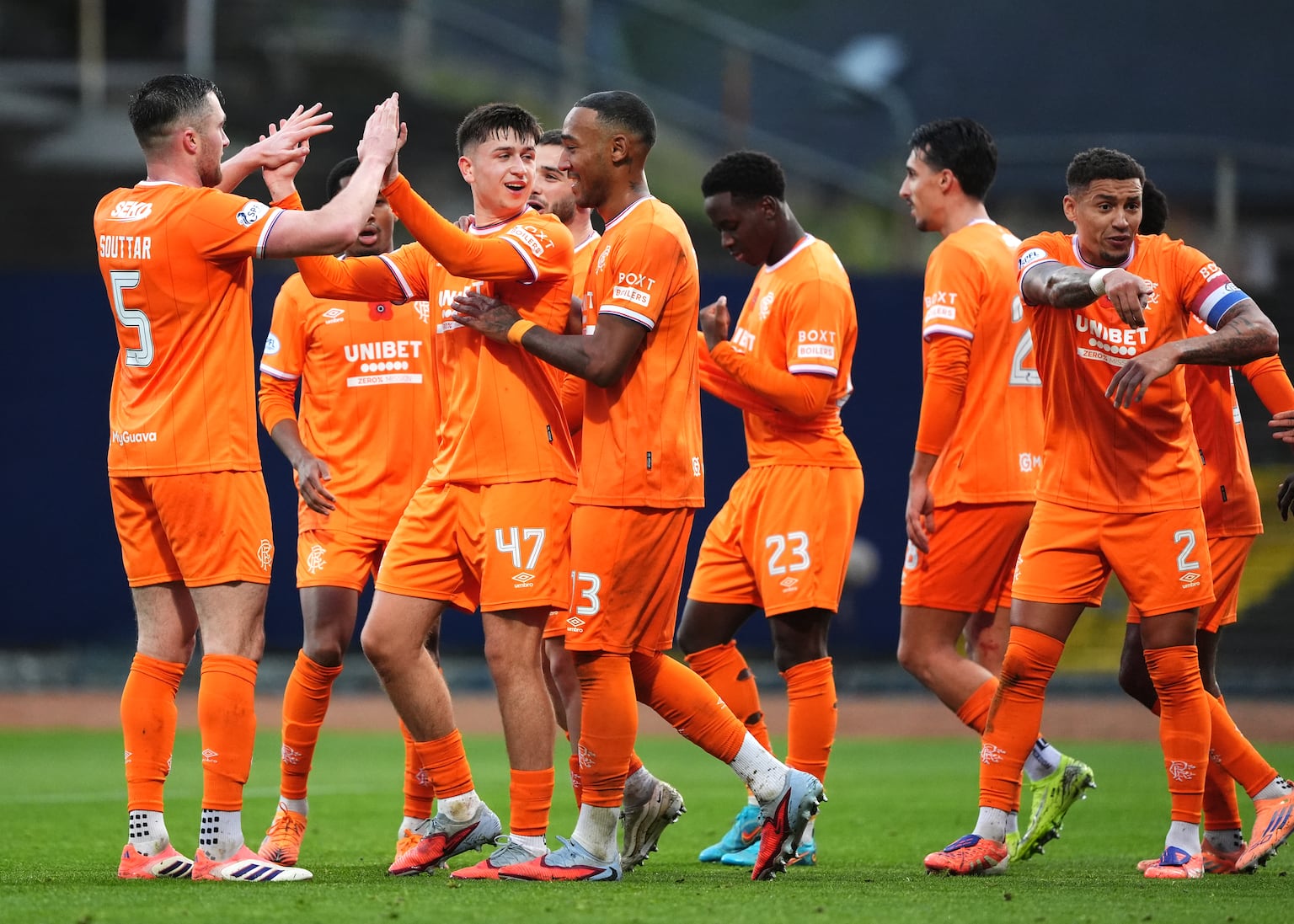 Rangers ease past Dundee to continue upturn in league form